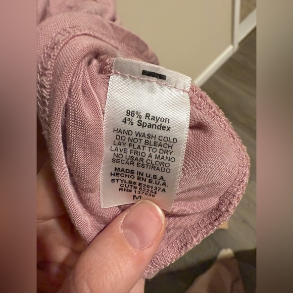 Ethereal Tanktop - Picture 6 of 6